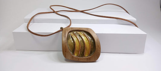 Necklace: Amazonas Series 4