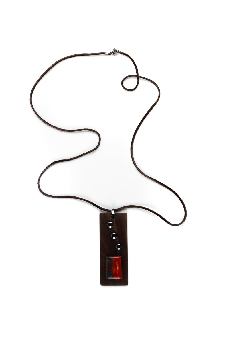 Necklace: Seres Series 5