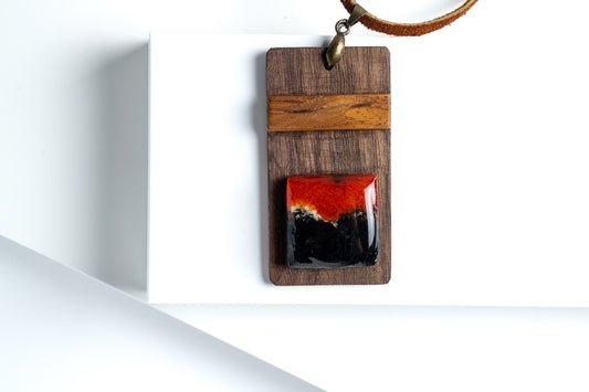 Necklace: Seres Series 1